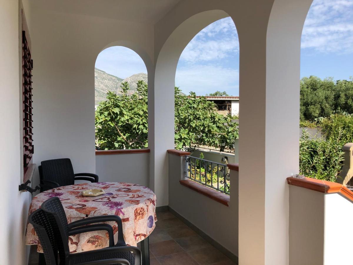 Appartamento In Villa Andreina Orosei Luaran gambar