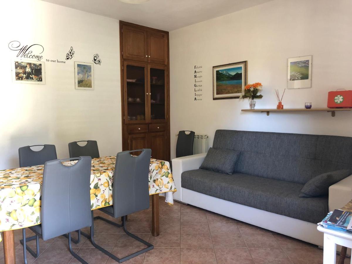 Appartamento In Villa Andreina Orosei Luaran gambar
